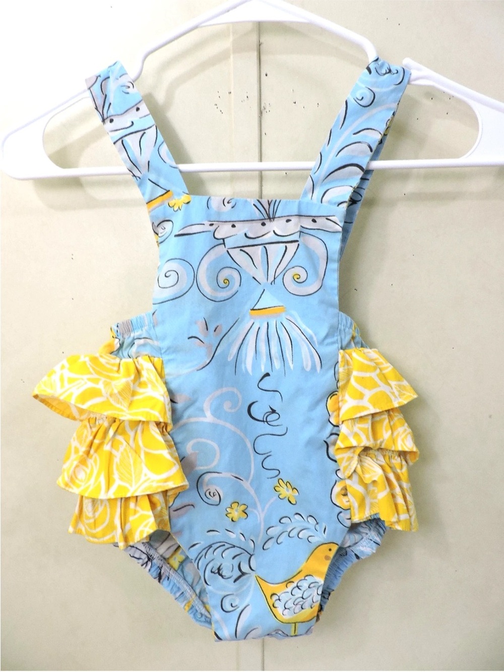 Jelly the Pug Poem Ruffle Romper Size 24 Months Blue Yellow Sunsuit Ruffle